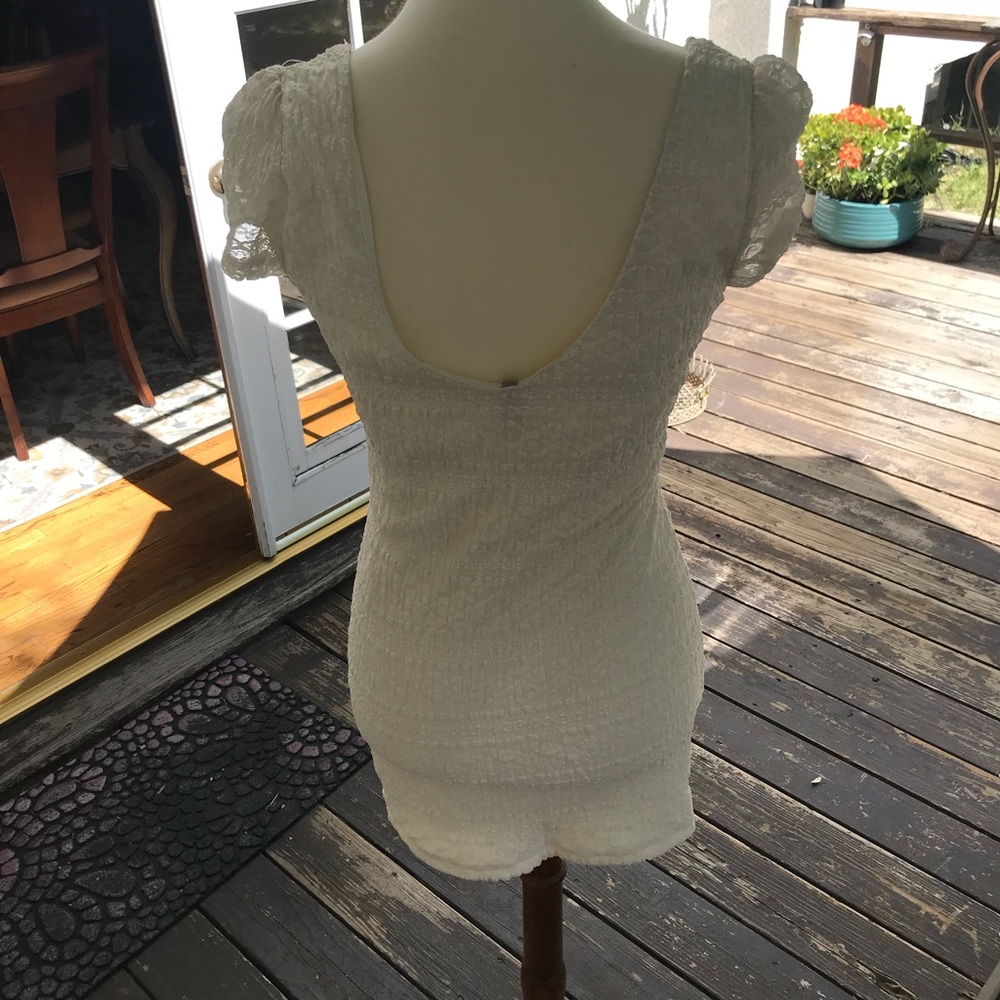 White Patterned Dress - Picture 2 of 2